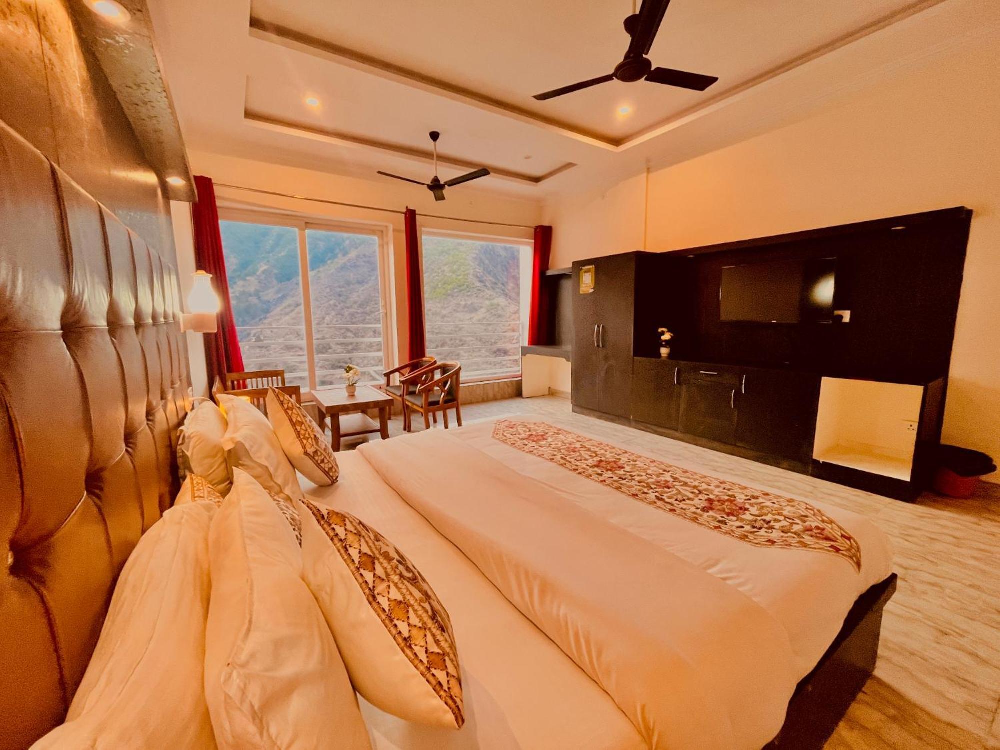 The Kempty Fall Resort, Mussoorie - Lavish & Luxury Stay Exterior foto